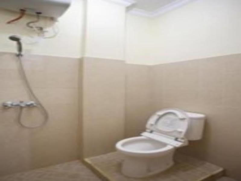 Pondok Taman 828 Hotell Denpasar Exteriör bild