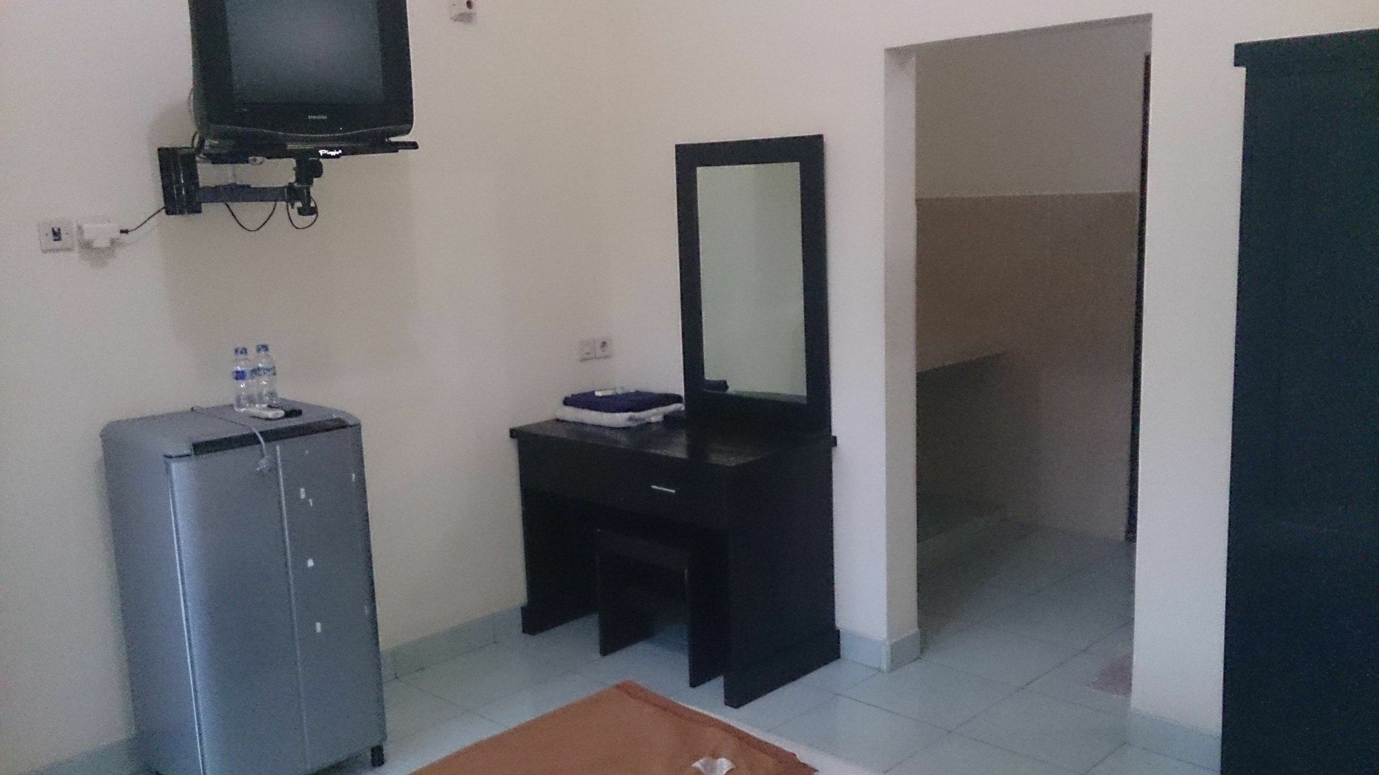 Pondok Taman 828 Hotell Denpasar Exteriör bild